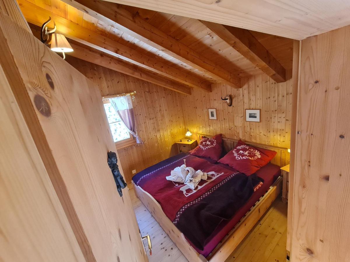 Ferienhaus & Ferienwohnung Winay Wayna Gotschna Blick Клостерс Екстер'єр фото