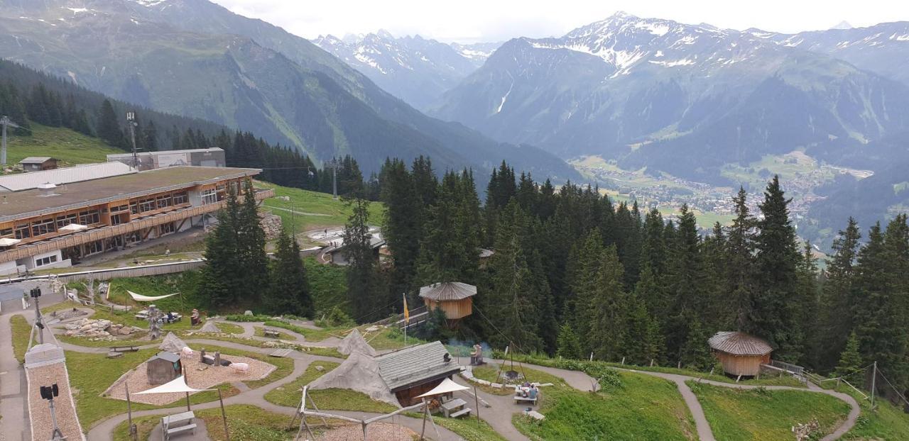 Ferienhaus & Ferienwohnung Winay Wayna Gotschna Blick Клостерс Екстер'єр фото